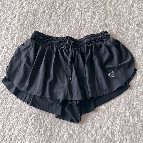 Sporty black activewear skort size large - Picture 1 of 15
